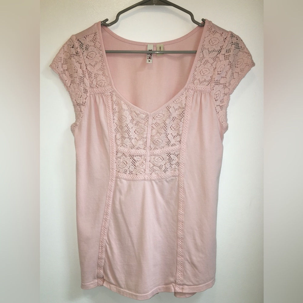 Mudd Cap Sleeve Blouse-Pink  (M)